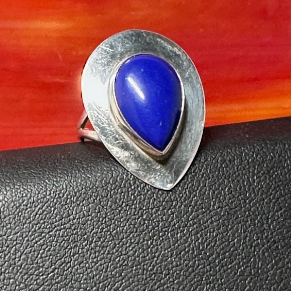 Lapis lazuli ring bezel set teardrop sterling silver signed “L” size 7.5 5505 Y - Picture 1 of 13